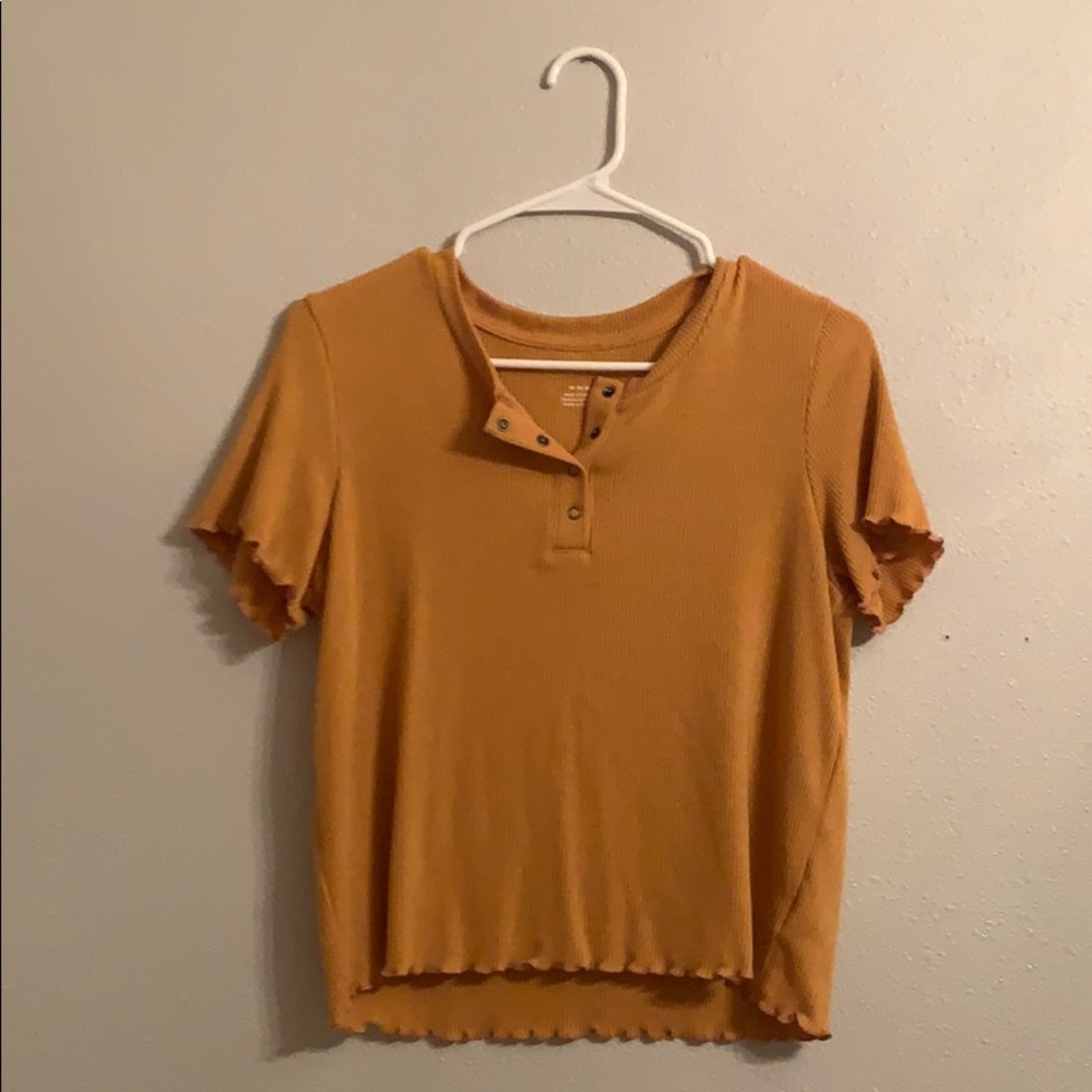 American Eagle Yellow T-Shirt